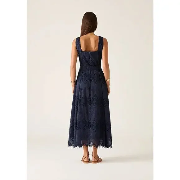 MOS The Label Mariana Embroidery Midi Dress in Navy 6 NWT Quiet Luxury Wedding - Picture 2 of 4